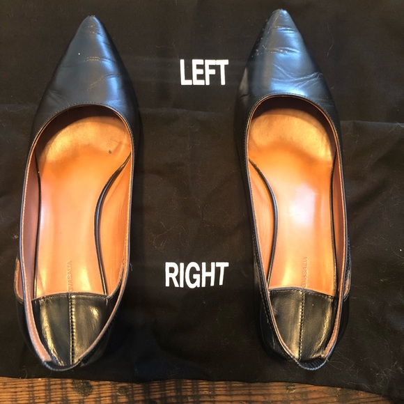 🦄Vetements classic kitten heel🦄 - Picture 8 of 11